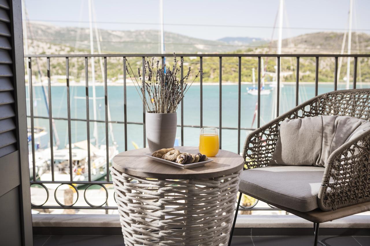 Argostoli Marina Suites Εξωτερικό φωτογραφία